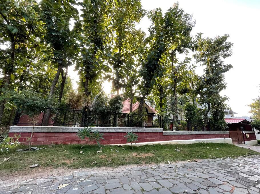 'Vrindavan' In Heritage City Mysuru Extérieur photo
